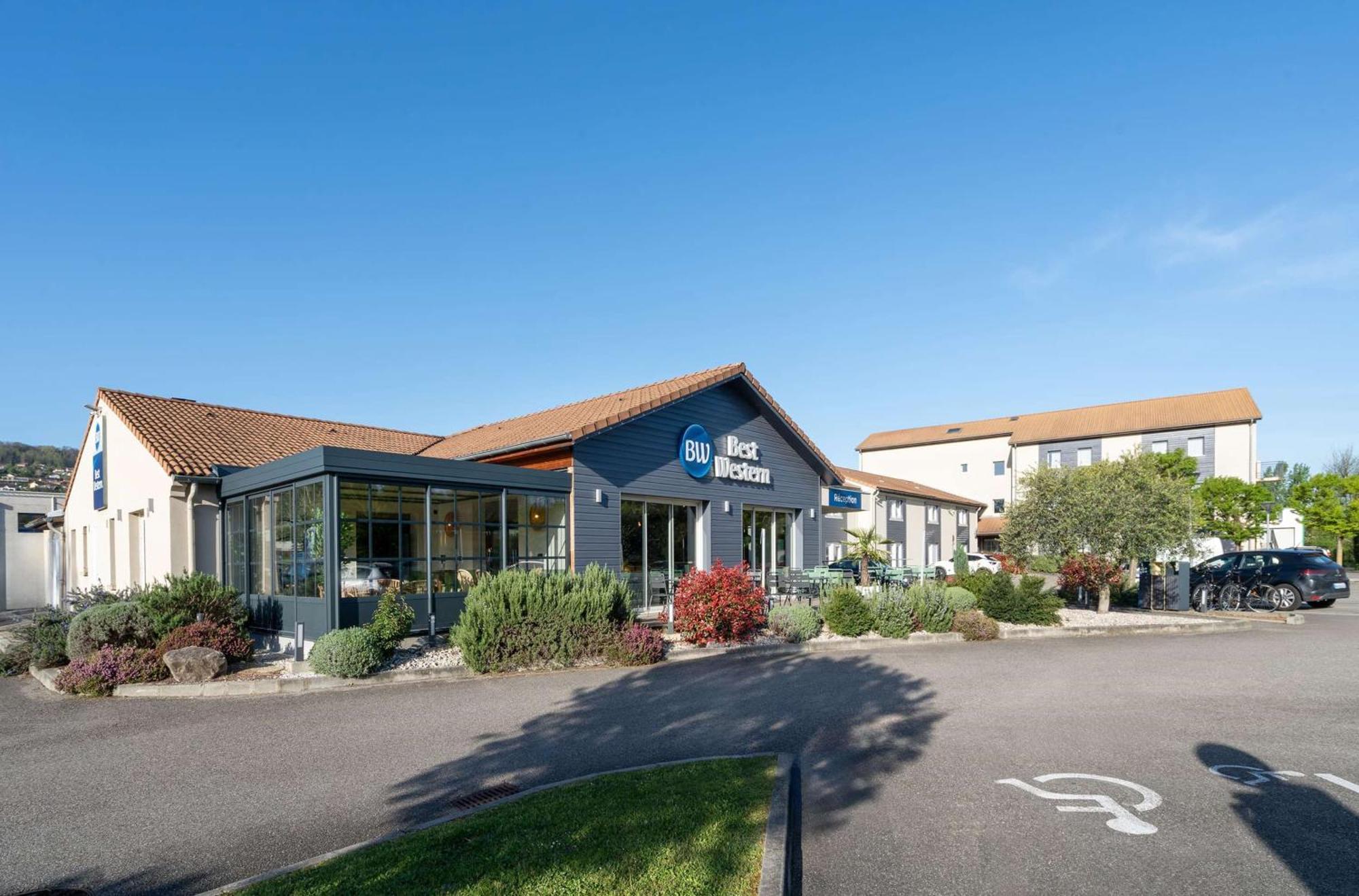 Best Western Bourgoin Jallieu Exterior photo